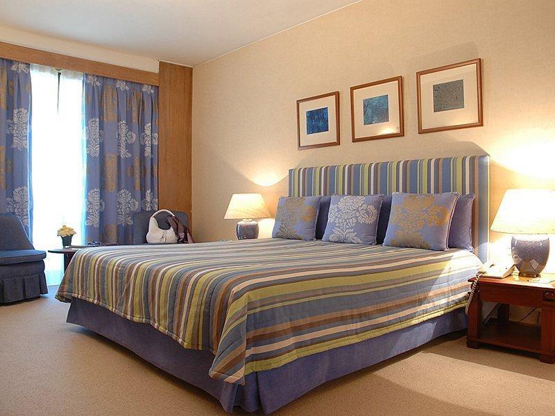 Altis Grand Hotel Lisbon Exterior photo A bedroom