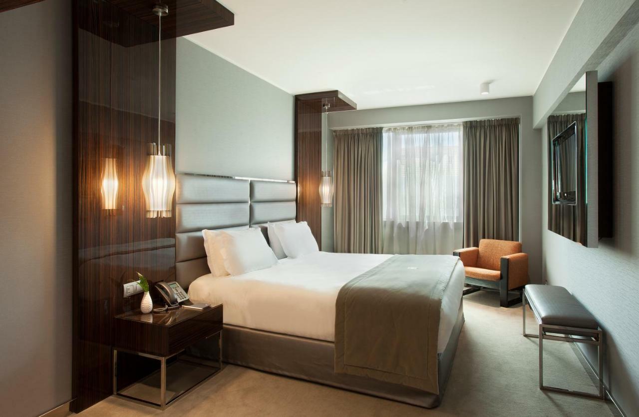Altis Grand Hotel Lisbon Exterior photo A bedroom at the InterContinental London The O2